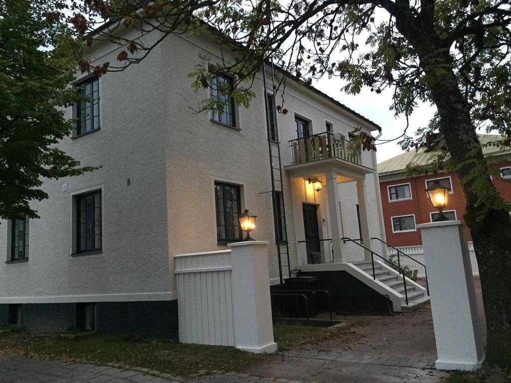 Townhouse Apartments Mariehamn Eksteriør bilde